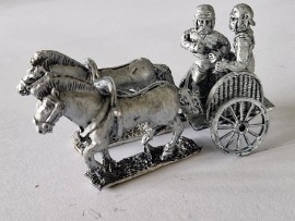 25/AC14 - 2 Horse Chariot and Crew ( Wicker Sides)