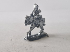 MB13 - Horse Grenadier