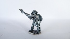 HIN/MF31 Soldier attacking  war hammer  1365.